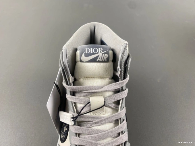 x High Air   Jordan 1 Dior CN8607-002 0513